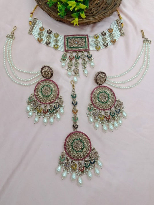 Jewel City Traditional Ethnic Antique Gold-Plated Pearl Bridal Choker Set with Earrings, Maang Tikka | Swadesiicart