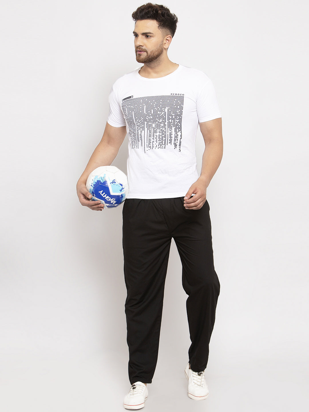 Jainish Men Black Solid Track Pants ( JOG 011Blackxxx ) - Swadesiicart