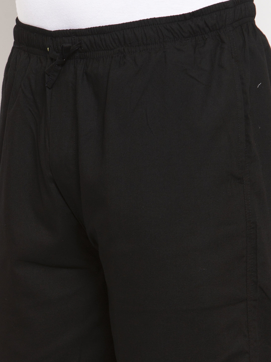 Jainish Men Black Solid Track Pants ( JOG 011Blackxxx ) - Swadesiicart