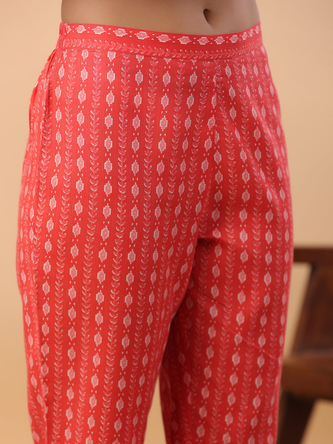 Janasya Regular Poly Cotton Red Printed Square Neck Set - Swadesiicart