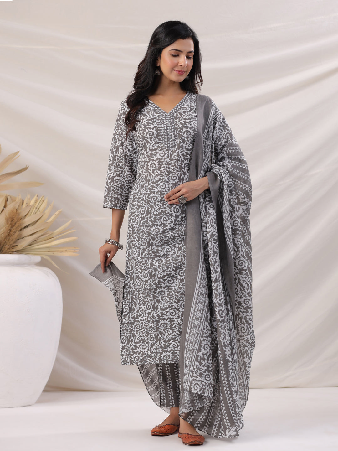 Janasya Regular Poly Cotton Grey Ethnic Motifs V-Neck Kurta,Bottom & Dupatta | Swadesiicart