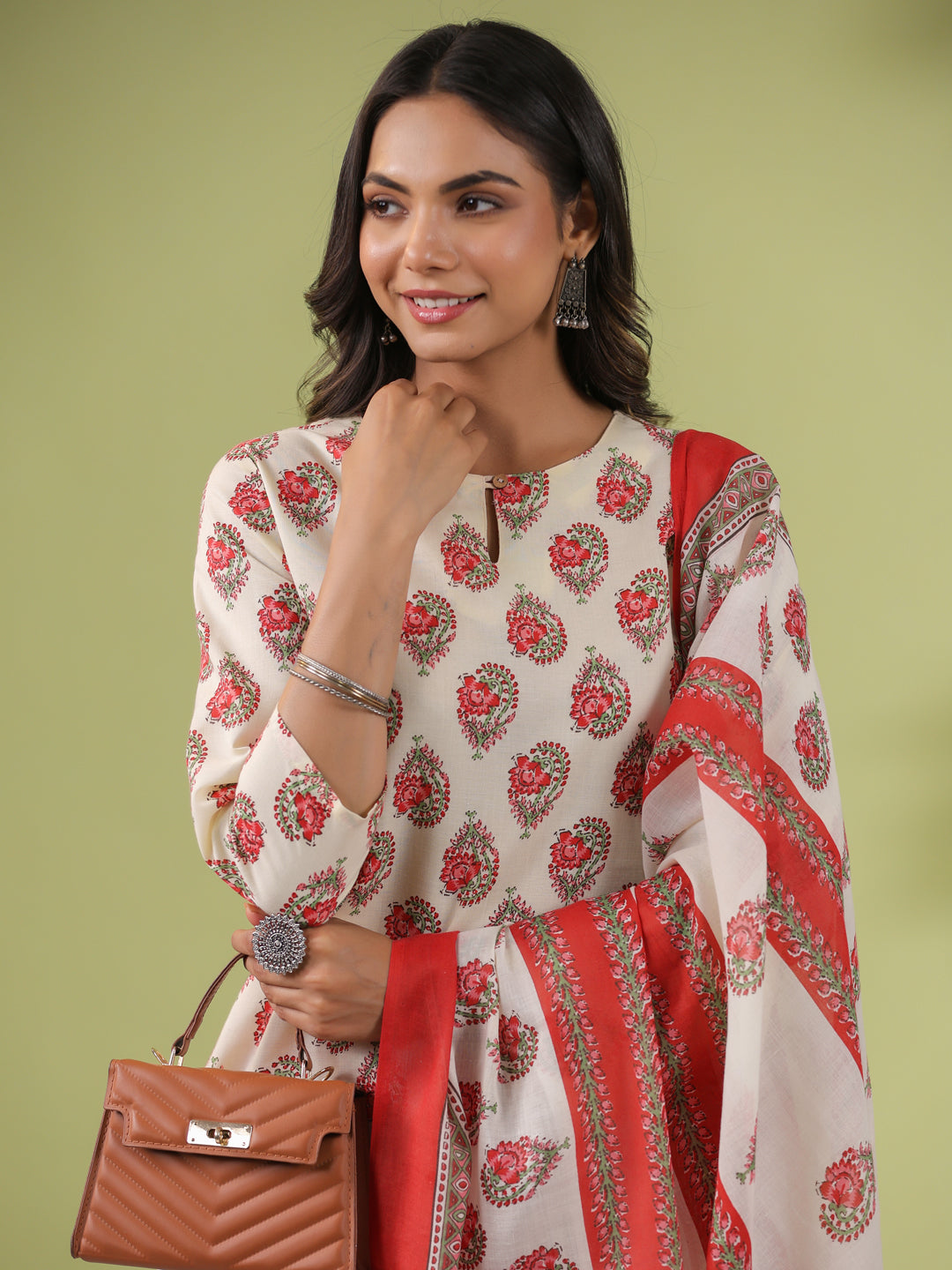Janasya Regular Poly Cotton Cream Ethnic Motifs Notch Neck Set - Swadesiicart