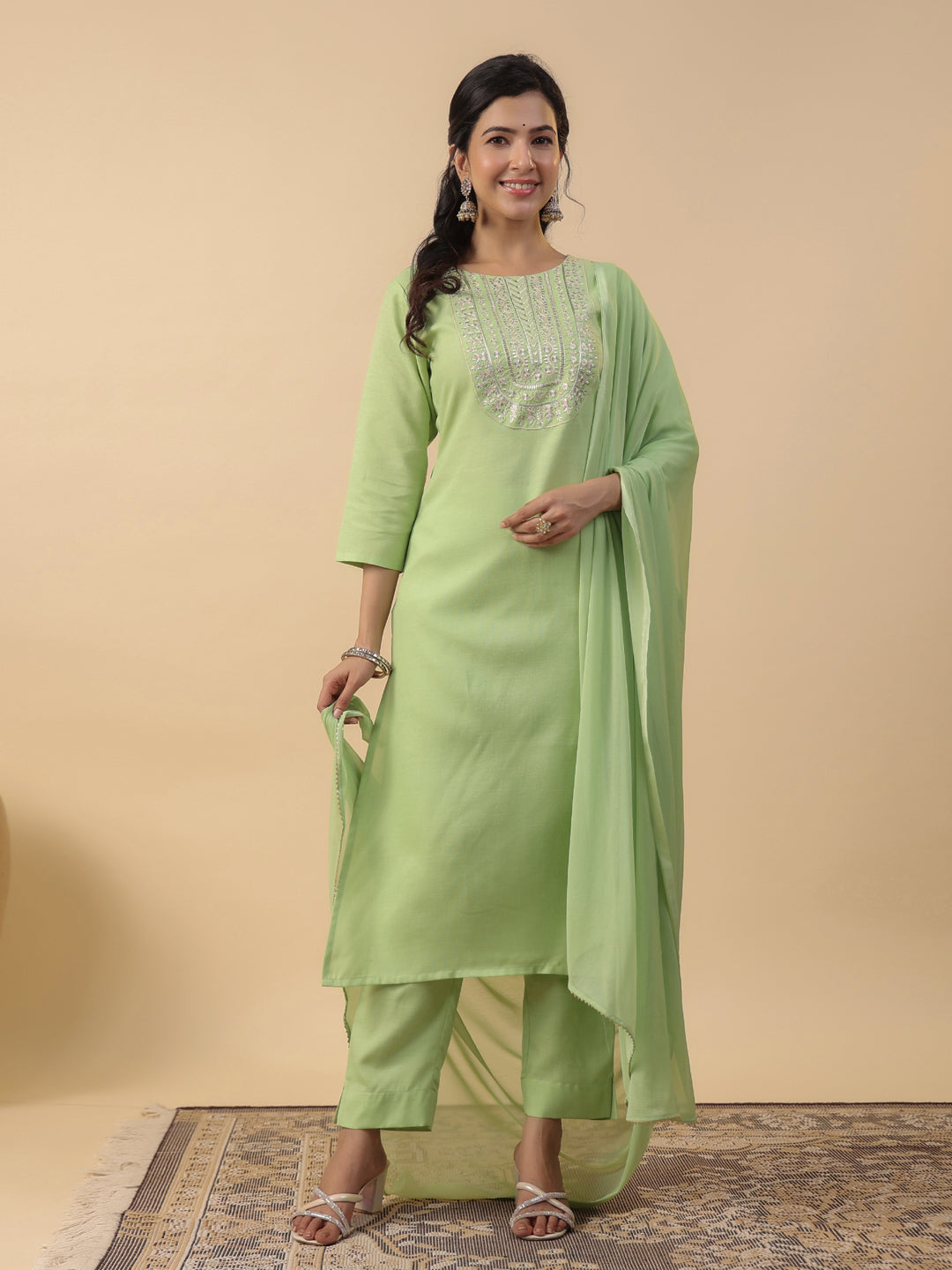 Janasya Straight Magics Slub Green Embroidered Round Neck Kurta,Bottom & Dupatta | Swadesiicart
