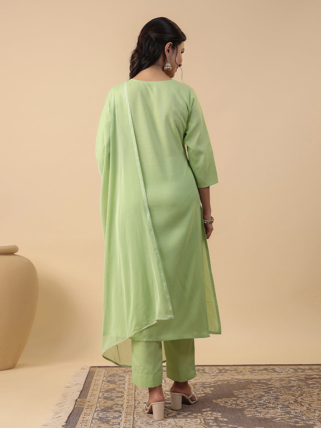 Janasya Straight Magics Slub Green Embroidered Round Neck Kurta,Bottom & Dupatta | Swadesiicart