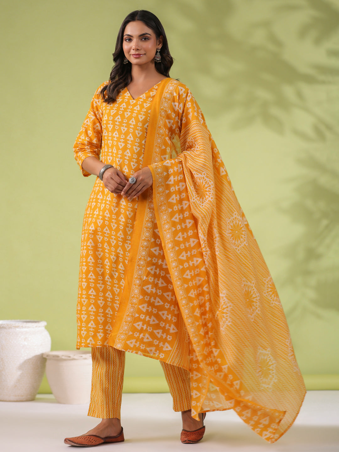 Janasya Regular Poly Cotton Mustard Gemometric V-Neck Kurta Set - Swadesiicart