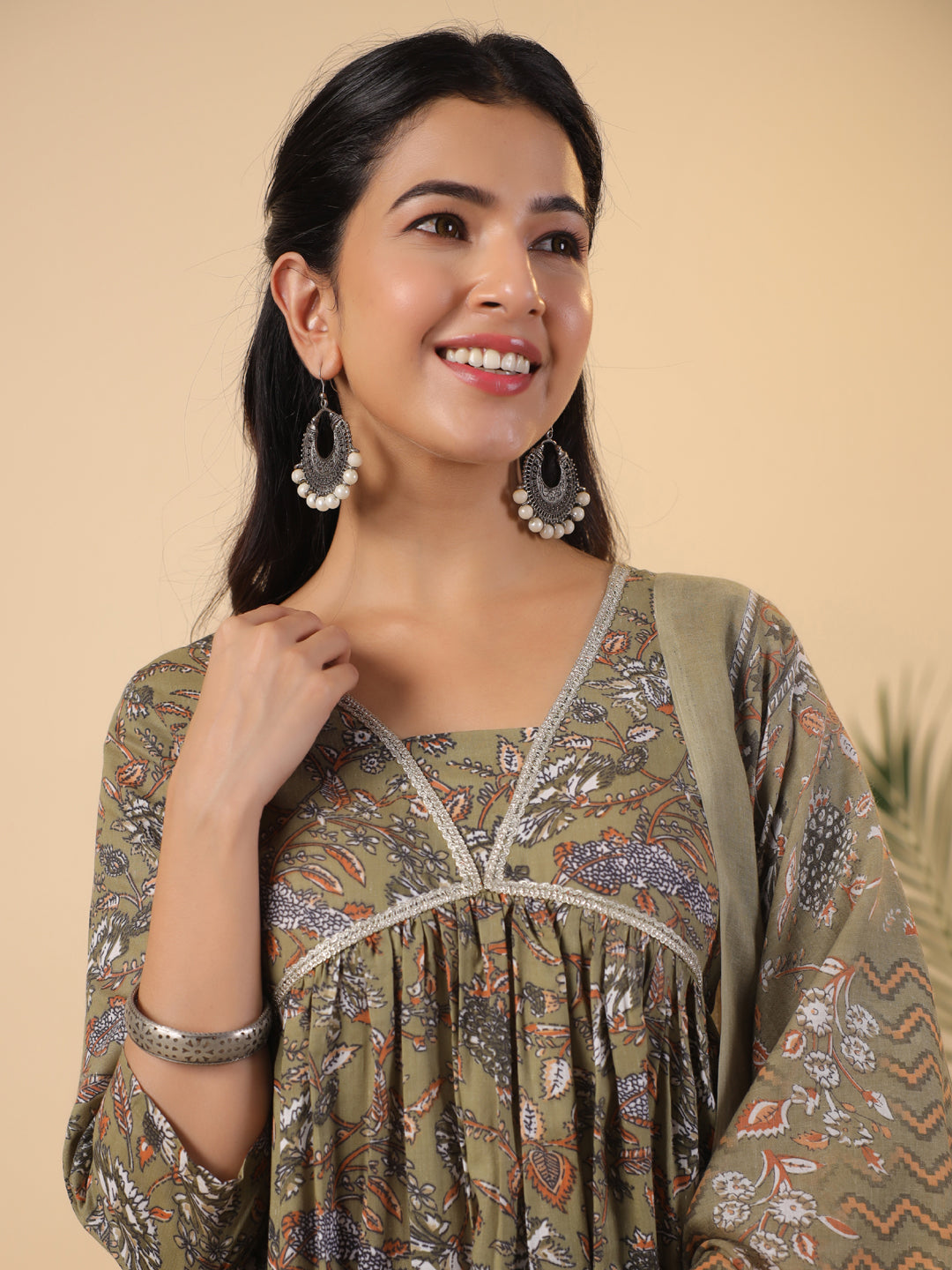 Janasya Gathered Poly Cotton Olive Floral Alia Cut Neck Kurta,Bottom & Dupatta - Swadesiicart