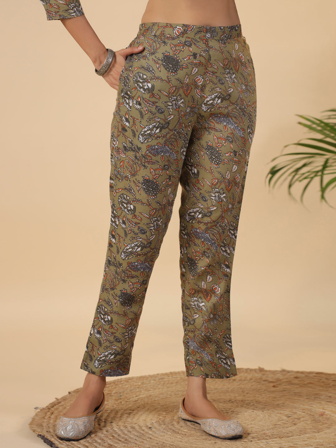 Janasya Gathered Poly Cotton Olive Floral Alia Cut Neck Kurta,Bottom & Dupatta - Swadesiicart