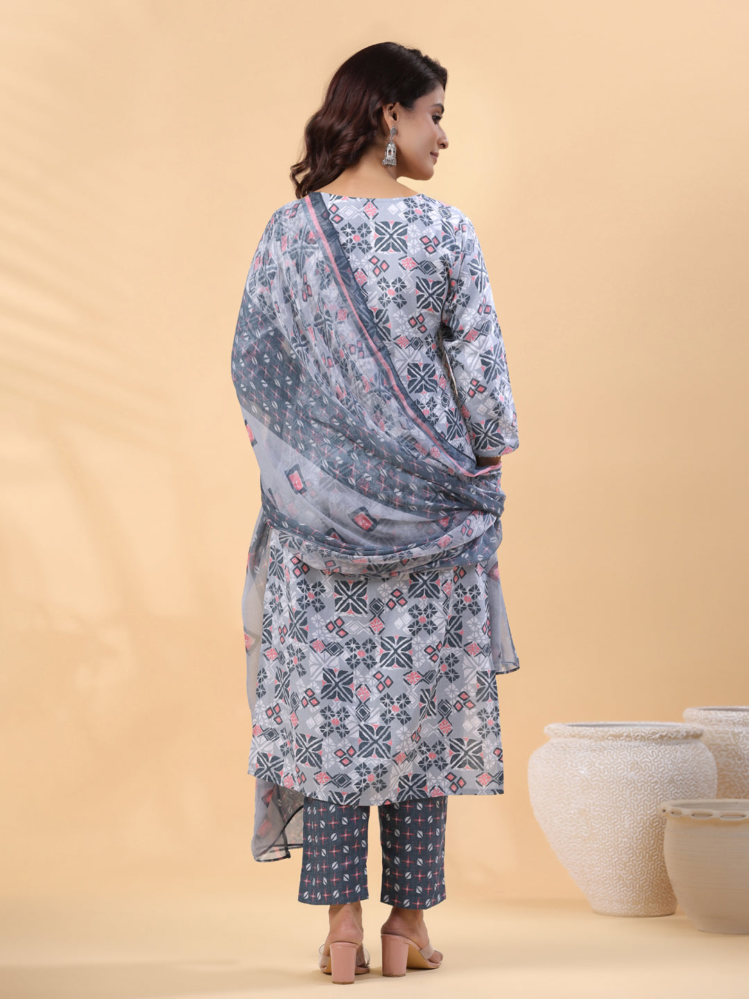 Janasya Regular Biscuit Slub Grey Gemometric Square Neck Kurta,Bottom & Dupatta - Swadesiicart