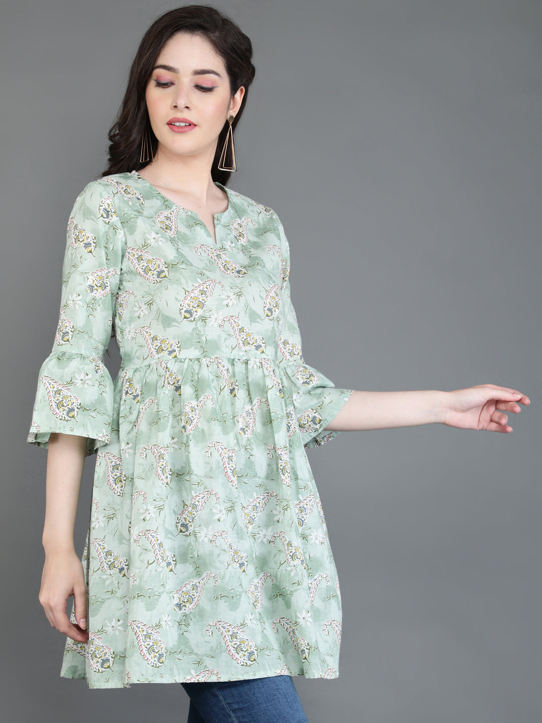 Antaran Green Pure Cotton Printed Tunic - Swadesiicart