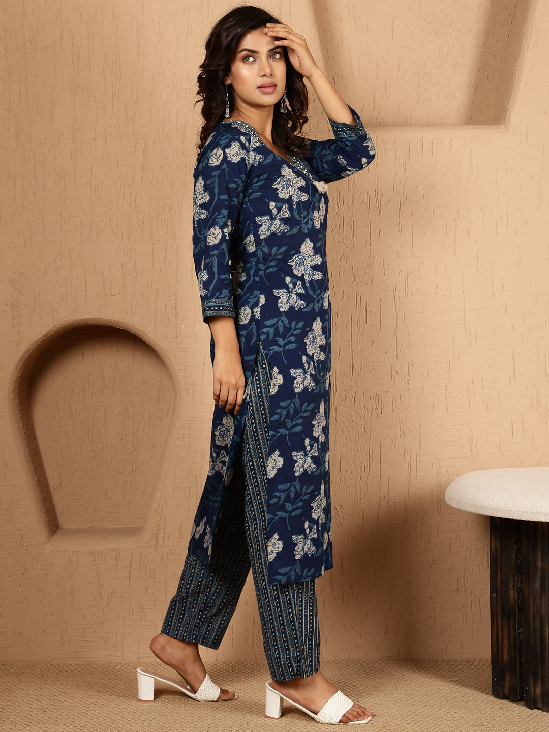 Antaran Blue Pure Cotton Embellished Kurta Pant & Dupatta Set - Swadesiicart