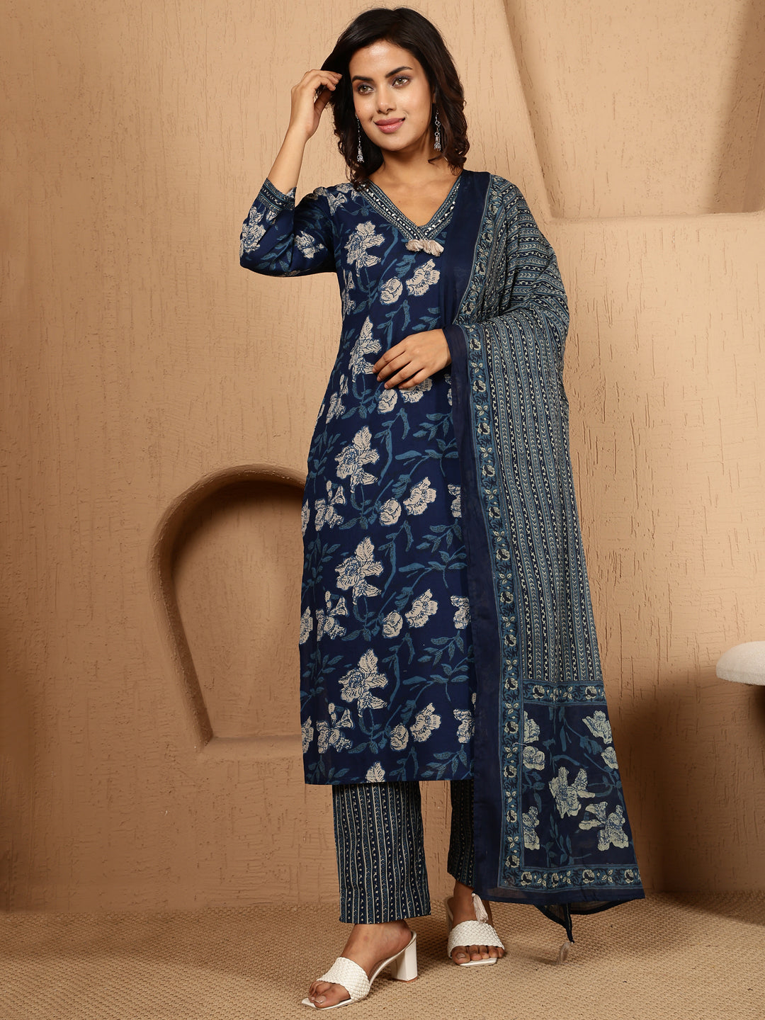 Antaran Blue Pure Cotton Embellished Kurta Pant & Dupatta Set - Swadesiicart