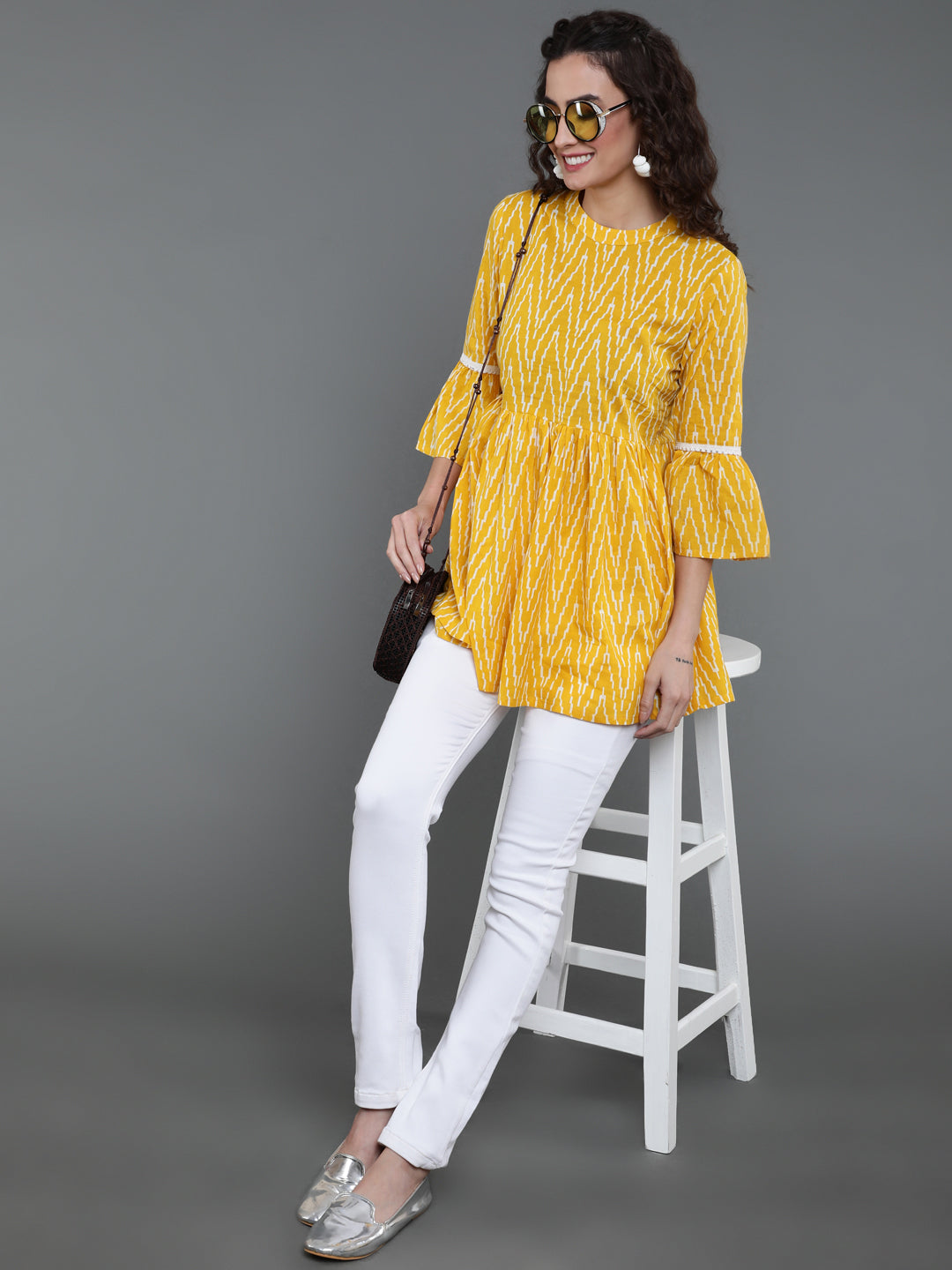 Antaran Yellow Pure Cotton Printed Tunic With Button Detail On Back - Swadesiicart