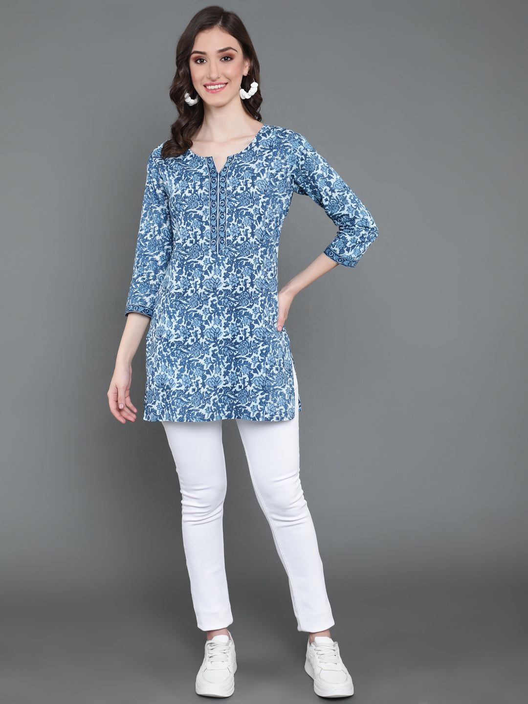 Antaran Blue Pure Cotton Printed Tunic - Swadesiicart