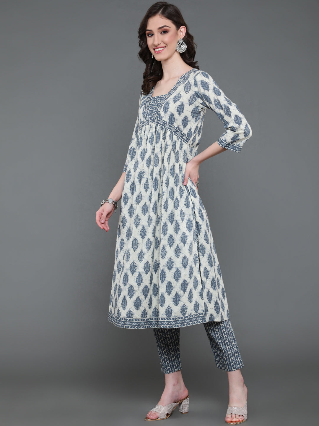 Antaran Beige Pure Cotton Embroidered Kurta Pant Set - Swadesiicart