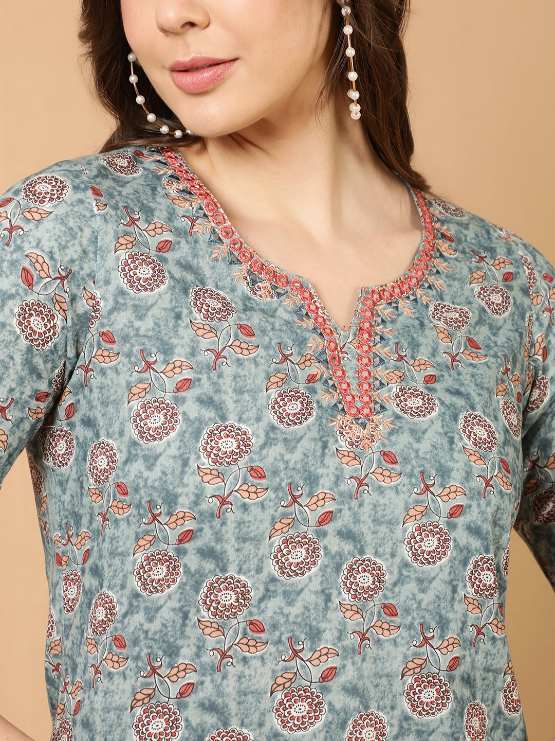 Antaran Blue Pure Cotton Embroidered Tunic - Swadesiicart