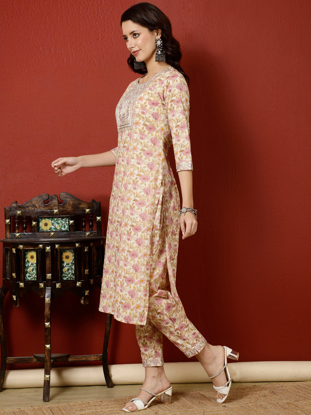 Antaran Peach Pure Cotton Embroidered Kurta Pant Set - Swadesiicart