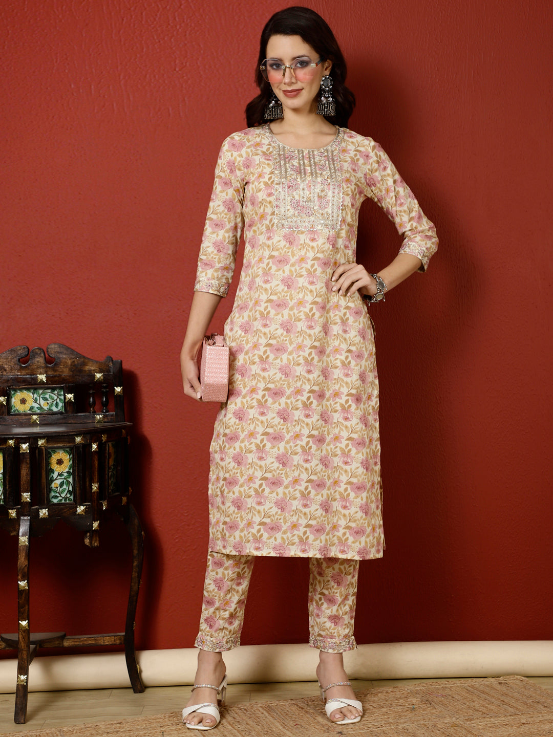 Antaran Peach Pure Cotton Embroidered Kurta Pant Set - Swadesiicart