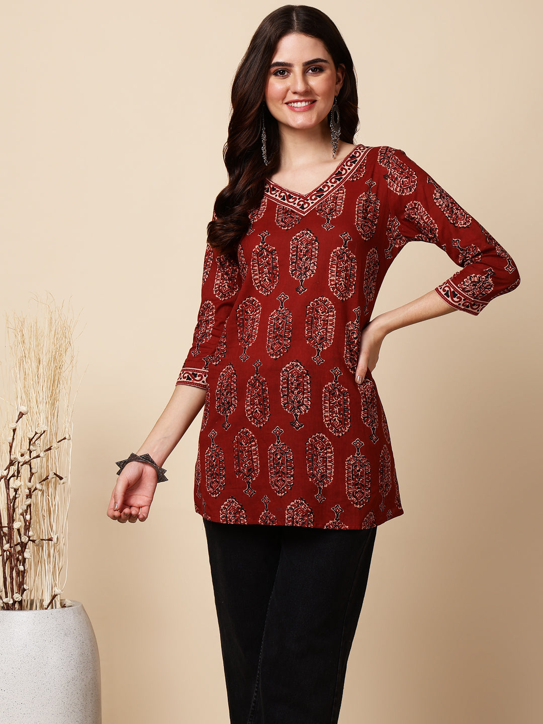 Antaran Maroon Pure Cotton Maroon Printed Tunic - Swadesiicart