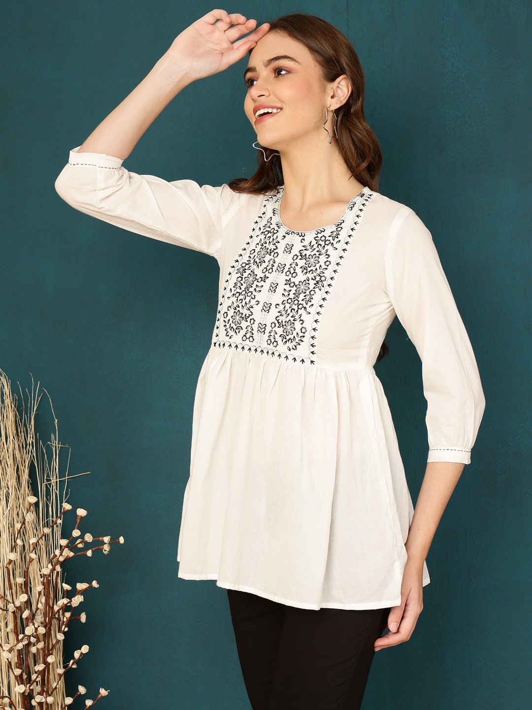 Antaran White Pure Cotton Embellished Tunic - Swadesiicart