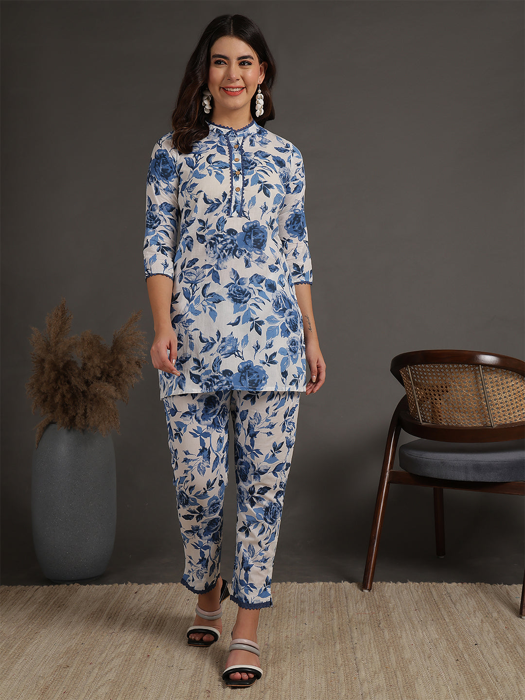 Antaran White Pure Cotton Printed Cord Set With Lace Detail - Swadesiicart