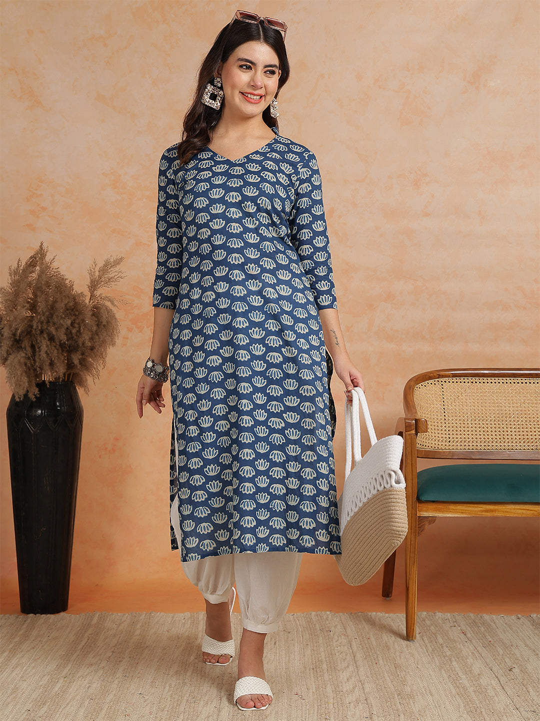 Antaran Blue Pure Cotton Printed Kurta With V Neck - Swadesiicart