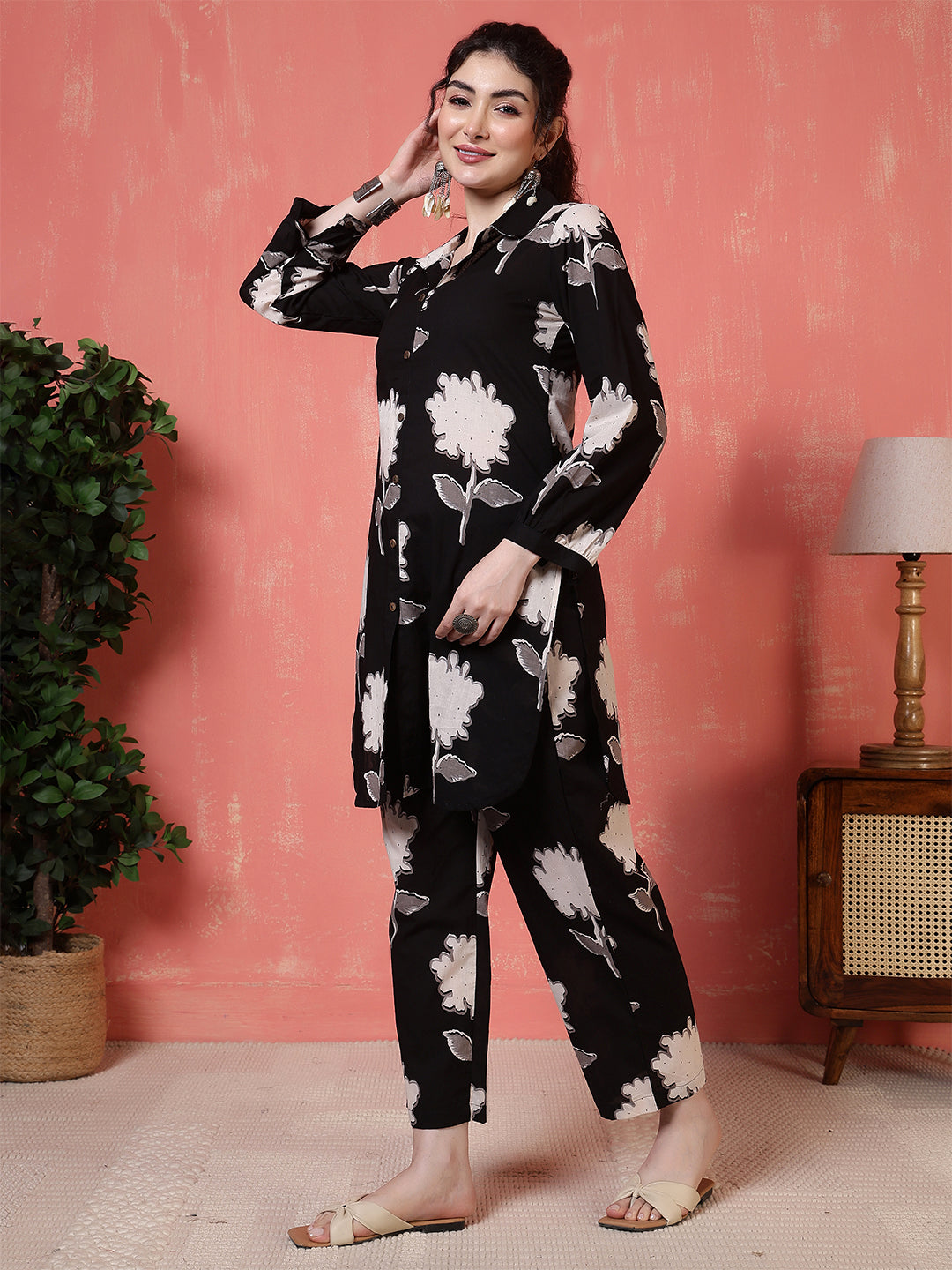 Antaran Black Pure Cotton Printed Co Ord Set - Swadesiicart