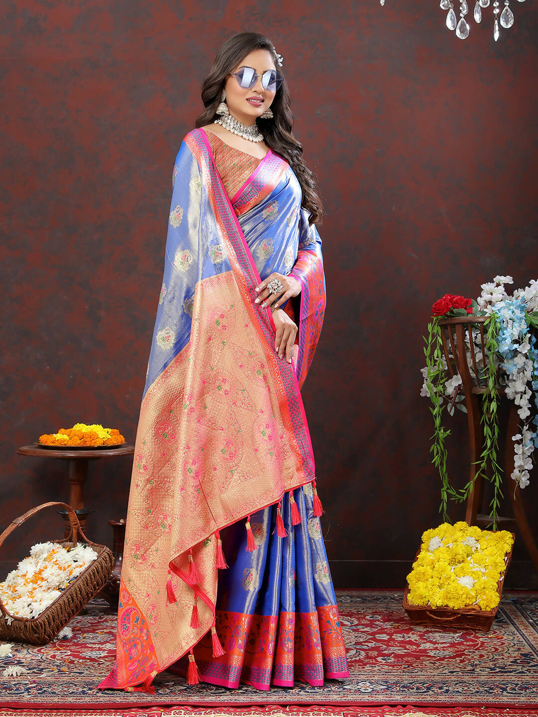Lorenvalley Fashion Lavender Kanjivaram Silk Woven Design with Zari Weaving Saree - Swadesiicart
