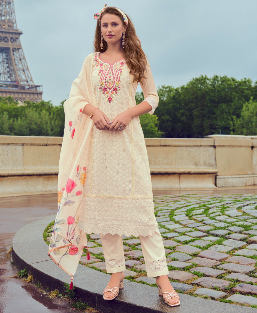 Prazu Fashion Off-White Chanderi Silk Chikankari Embroidered Kurta Set | Swadesiicart