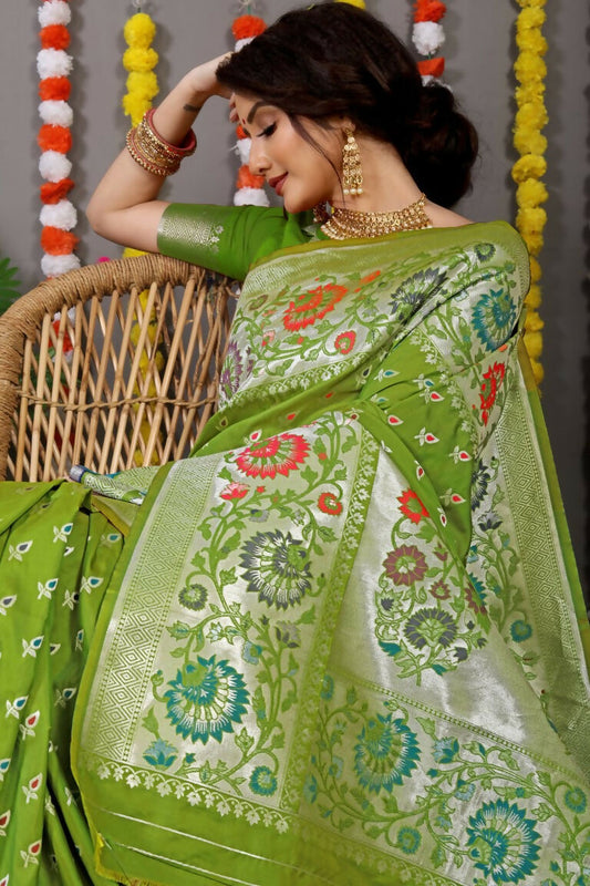 Jyoti Fashion Women's Green Banarasi Silk Zari Woven Saree with Blouse | Swadesiicart