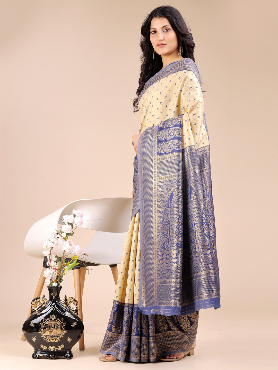 Astita Cream & Navy Blue Banarasi silk Woven Zari Work Traditional Tassel Saree | Swadesiicart