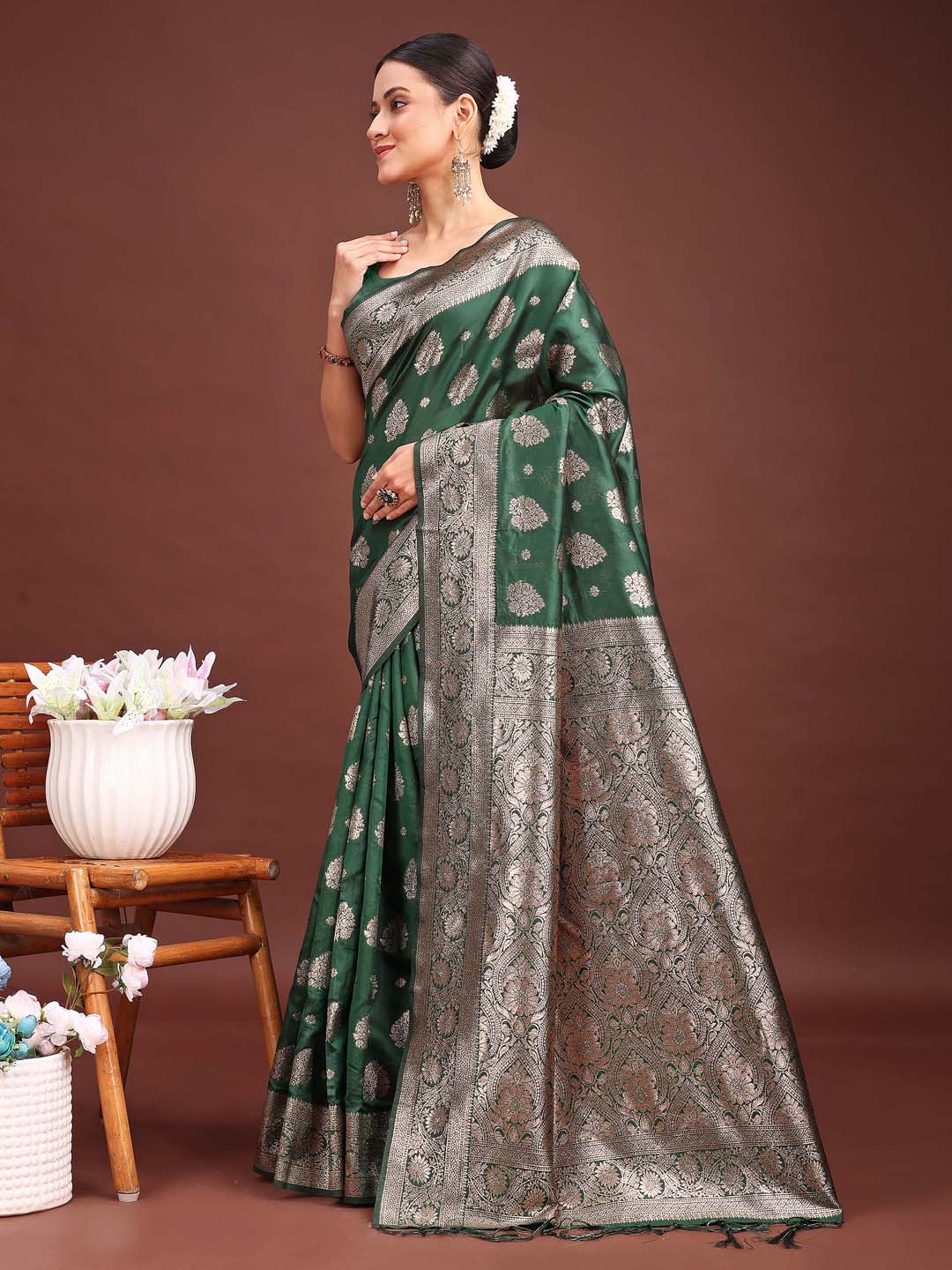 Astita Dark Green Banarasi Silk Saree with Zari Weaving - A Timeless Tale of Elegance | Swadesiicart