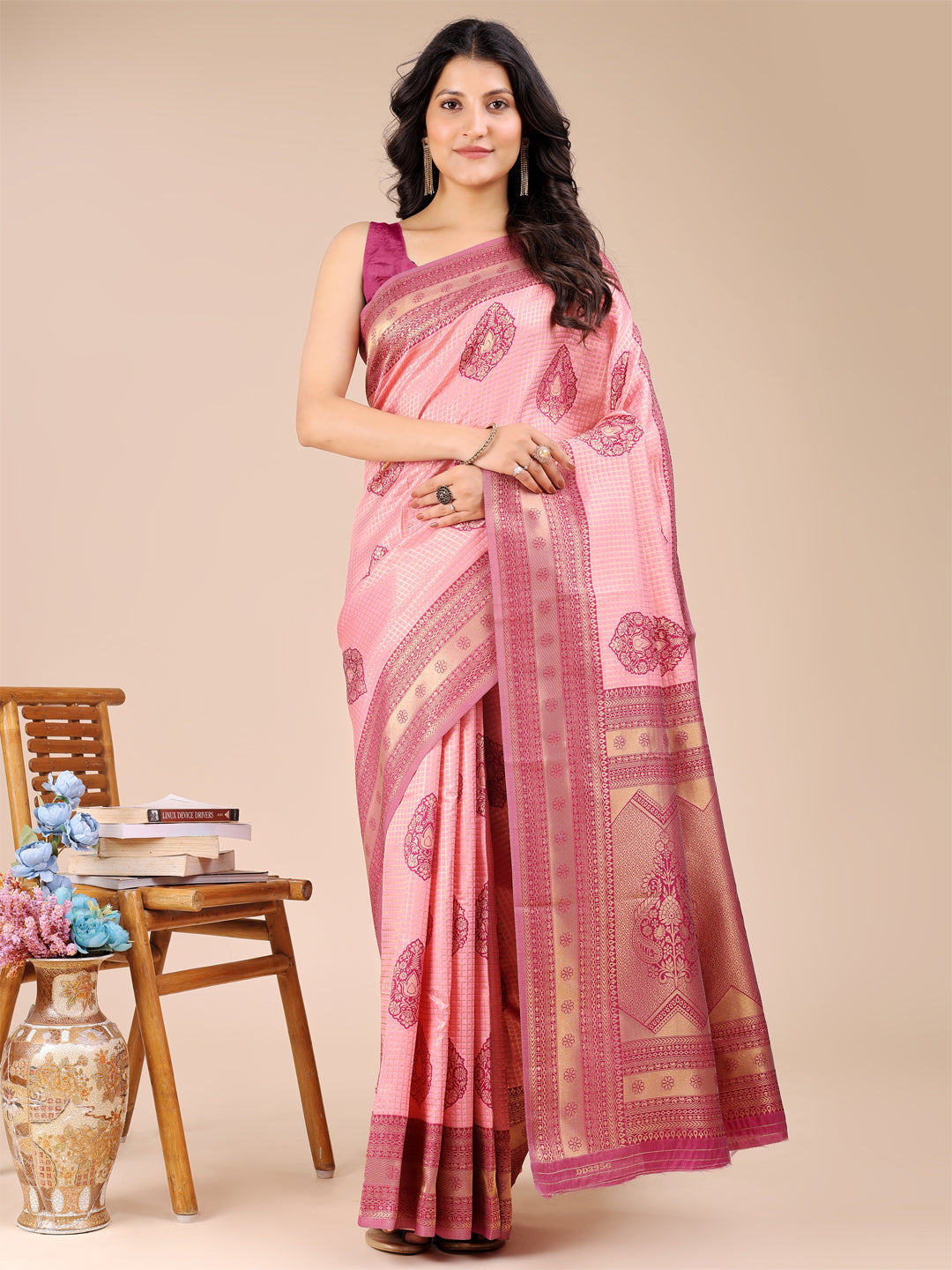 Astita Light Pink & Magenta Banarasi silk Woven Zari Work Traditional Tassel Saree | Swadesiicart