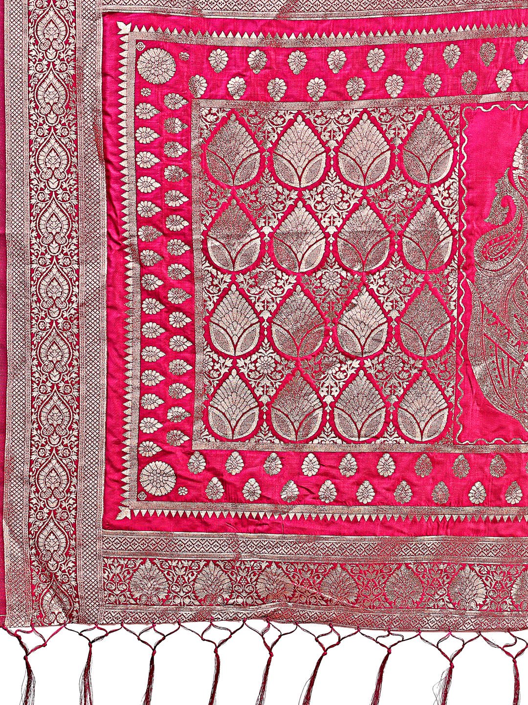 Astita Graceful Magenta Banarasi Silk Saree with Silver Zari - Perfect Ethnic Wear for Weddings & Festive Moments | Swadesiicart