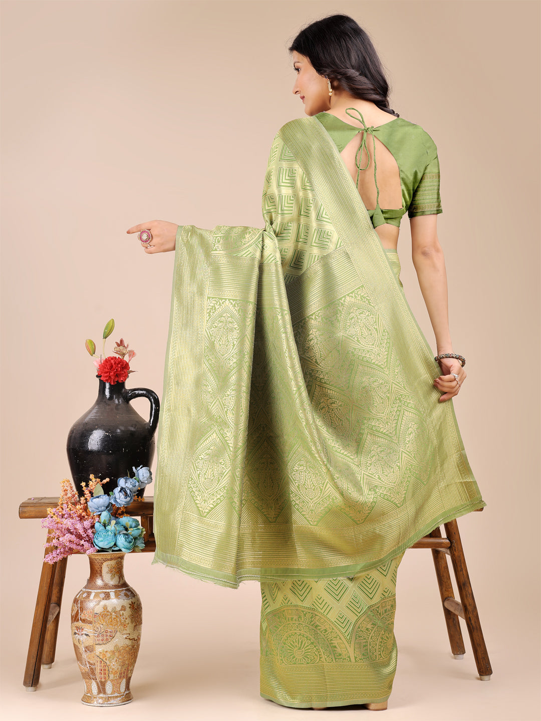 Astita Light Green Banarasi silk Woven Zari Work Traditional Tassel Saree | Swadesiicart
