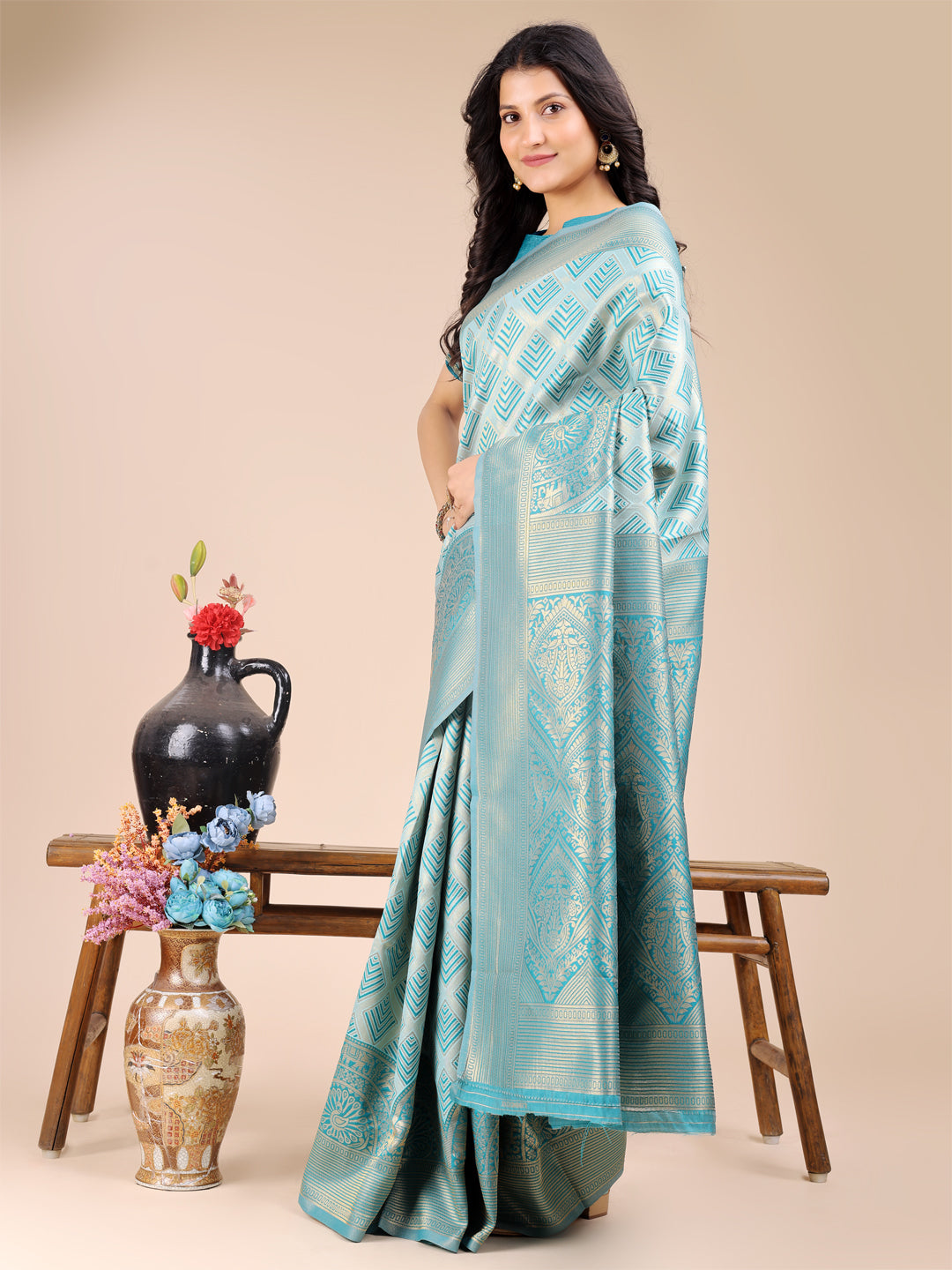 Astita Sea Green Banarasi silk Woven Zari Work Traditional Tassel Saree | Swadesiicart