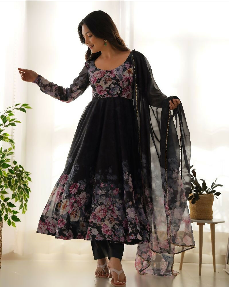 Joban Fashion Black Kurta Set Organza Sequin Embroidery Work - Swadesiicart