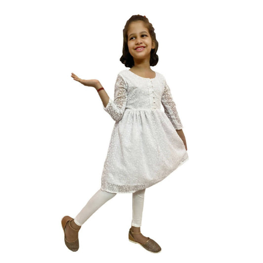Akarshan viscose Lukhnowi Chikankari Anarkali kurta with Leggings - White | Swadesiicart