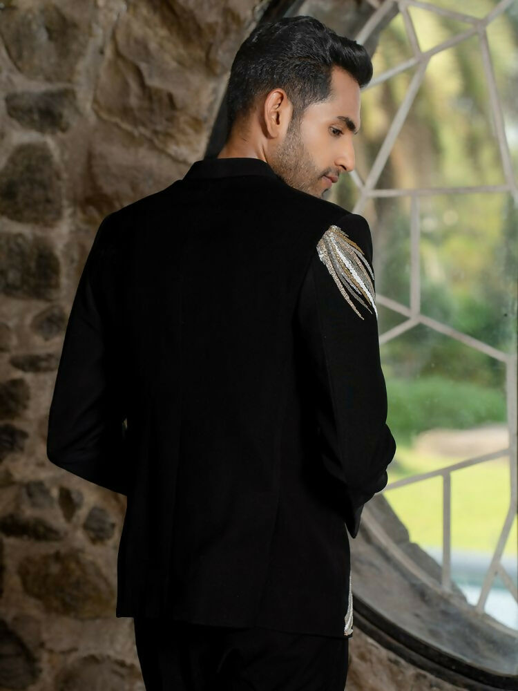 Black Bandhgala Elegance – Peacock Embroidery by Hilo Design