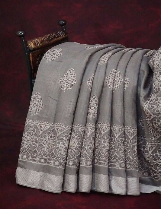 Grey Colored Block Printed Semi Chanderi Saree By Gayathri Reddy Designer Studio | Swadesiicart