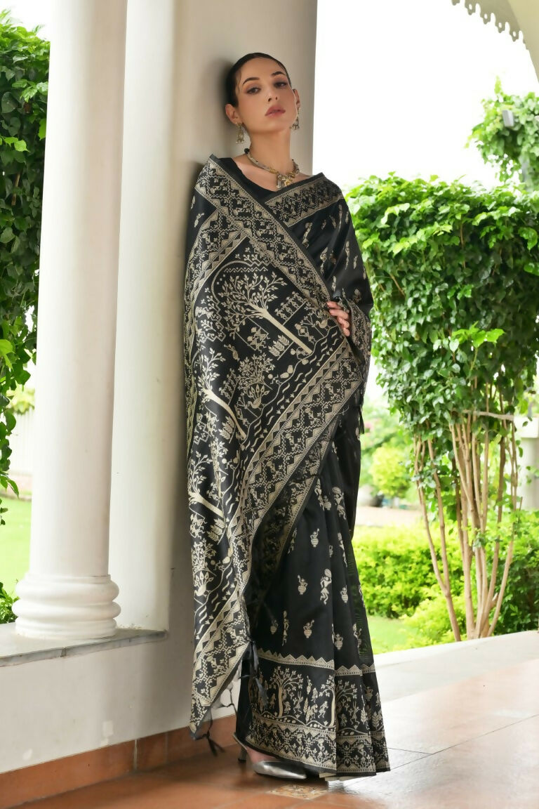 Vishnu Weaves Women's Black Handloom Raw Silk Thread Weaving Saree with Blouse - Swadesiicart