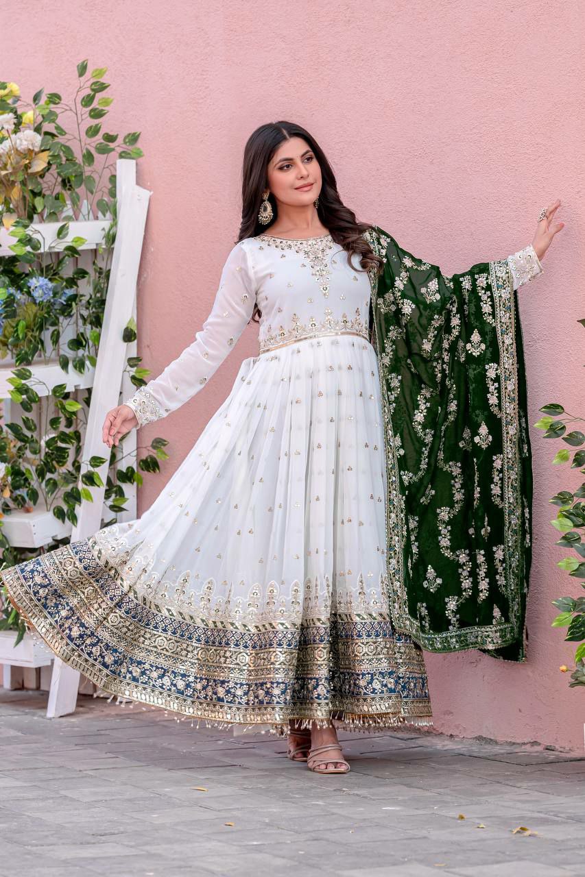 Prazu Fashion Off White Georgette Embroidered Anarkali Suit - Swadesiicart