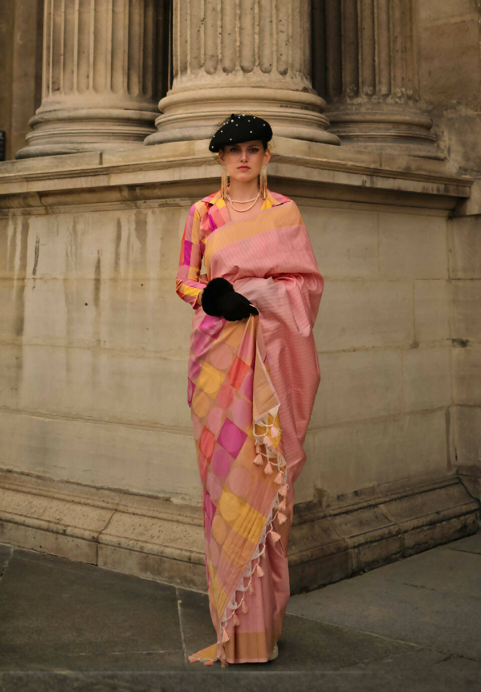Dahlia Pinksoft Handloom Sik Zari & Thread Work, Contrast Pallu Saree - Rajtex Kube Silk - Swadesiicart