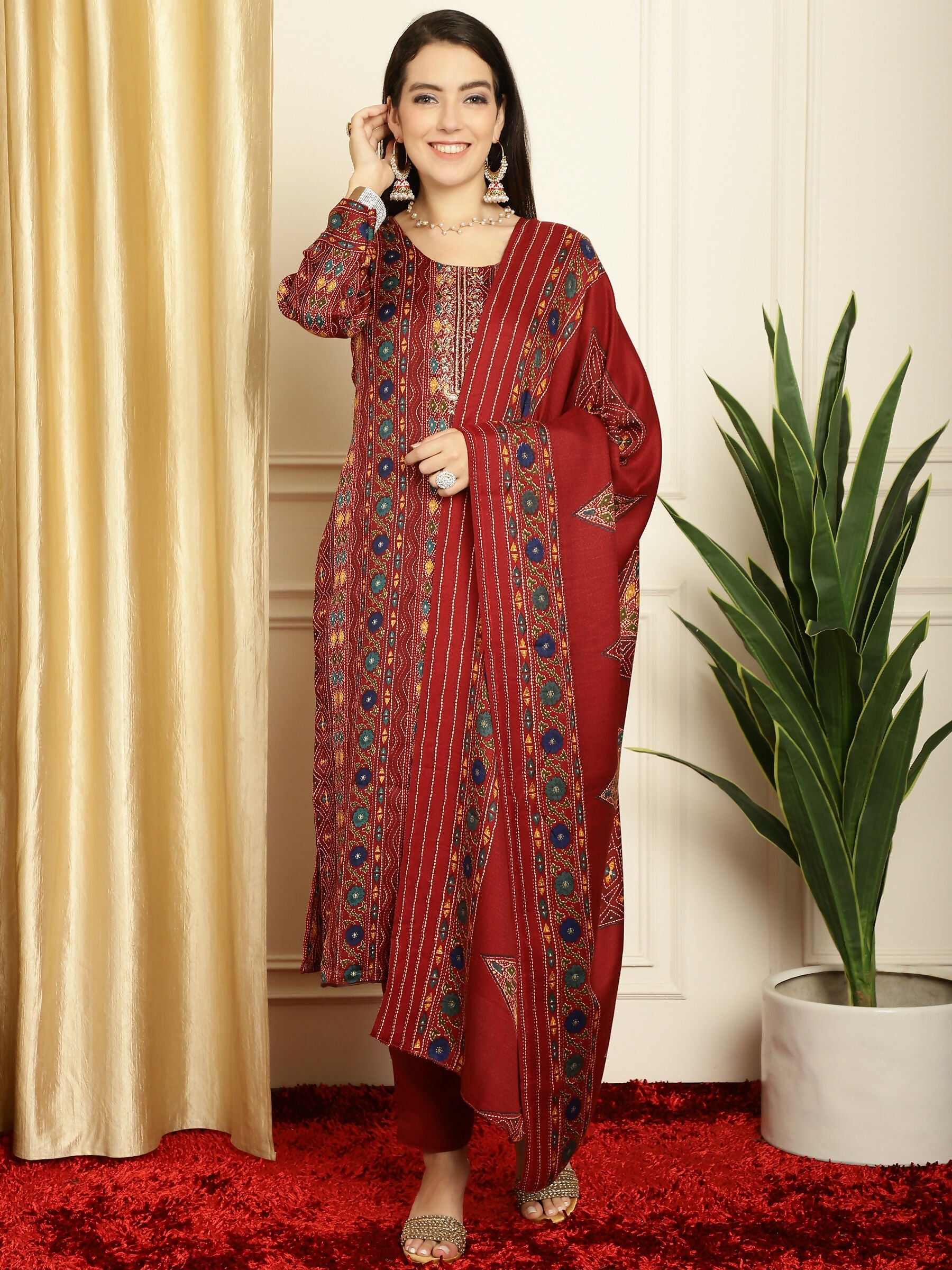 Jyoti Fashion Women's Maroon Pashmina Floral Digital Printed Kurta with Trouser & Dupatta | Swadesiicart