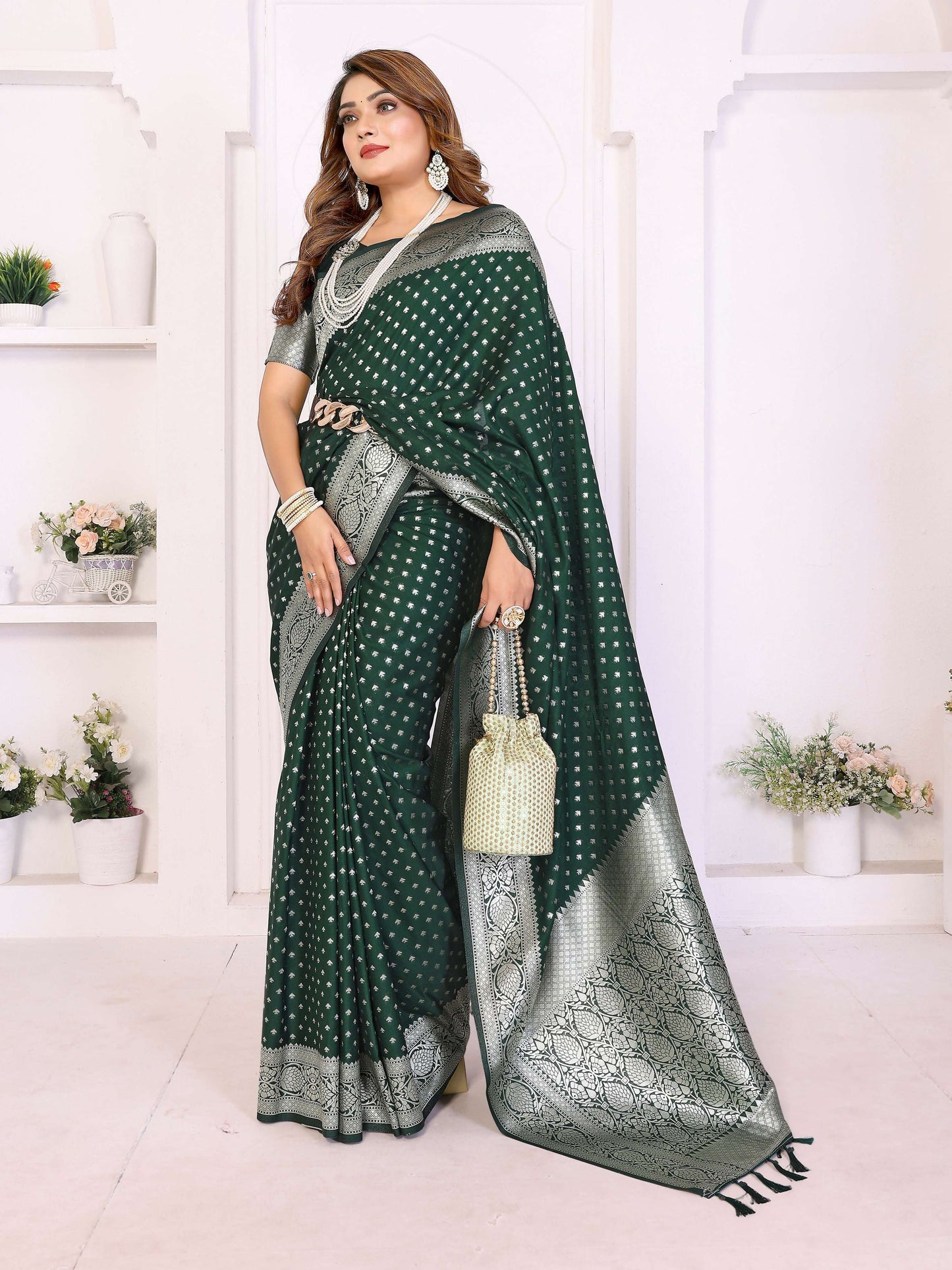 Aastha Fashion Green Georgette Silk Zari Weaving Saree