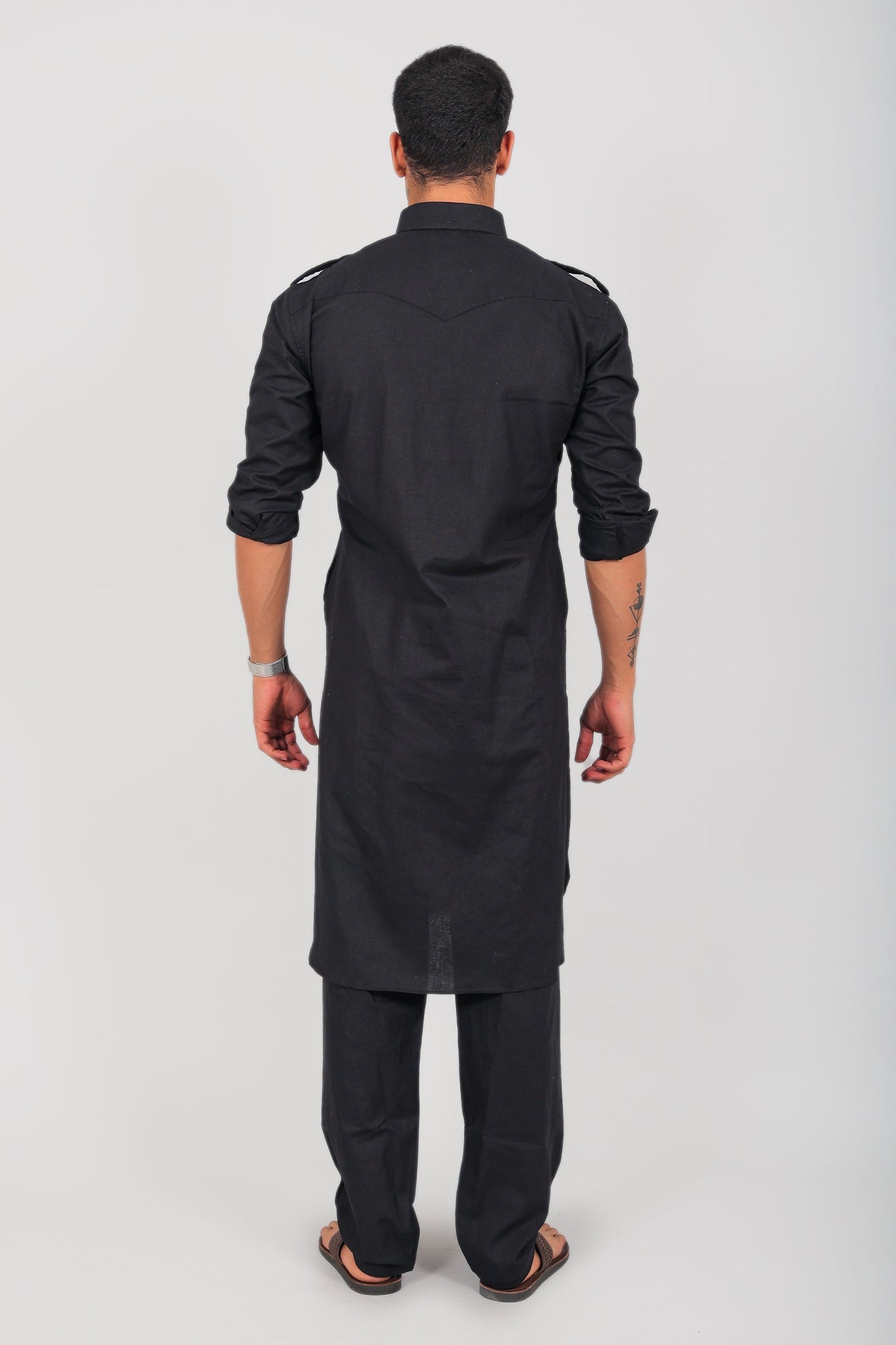 Bluesaanchi Men's Pathani Black Color Kurta With Trouser Pant | Swadesiicart