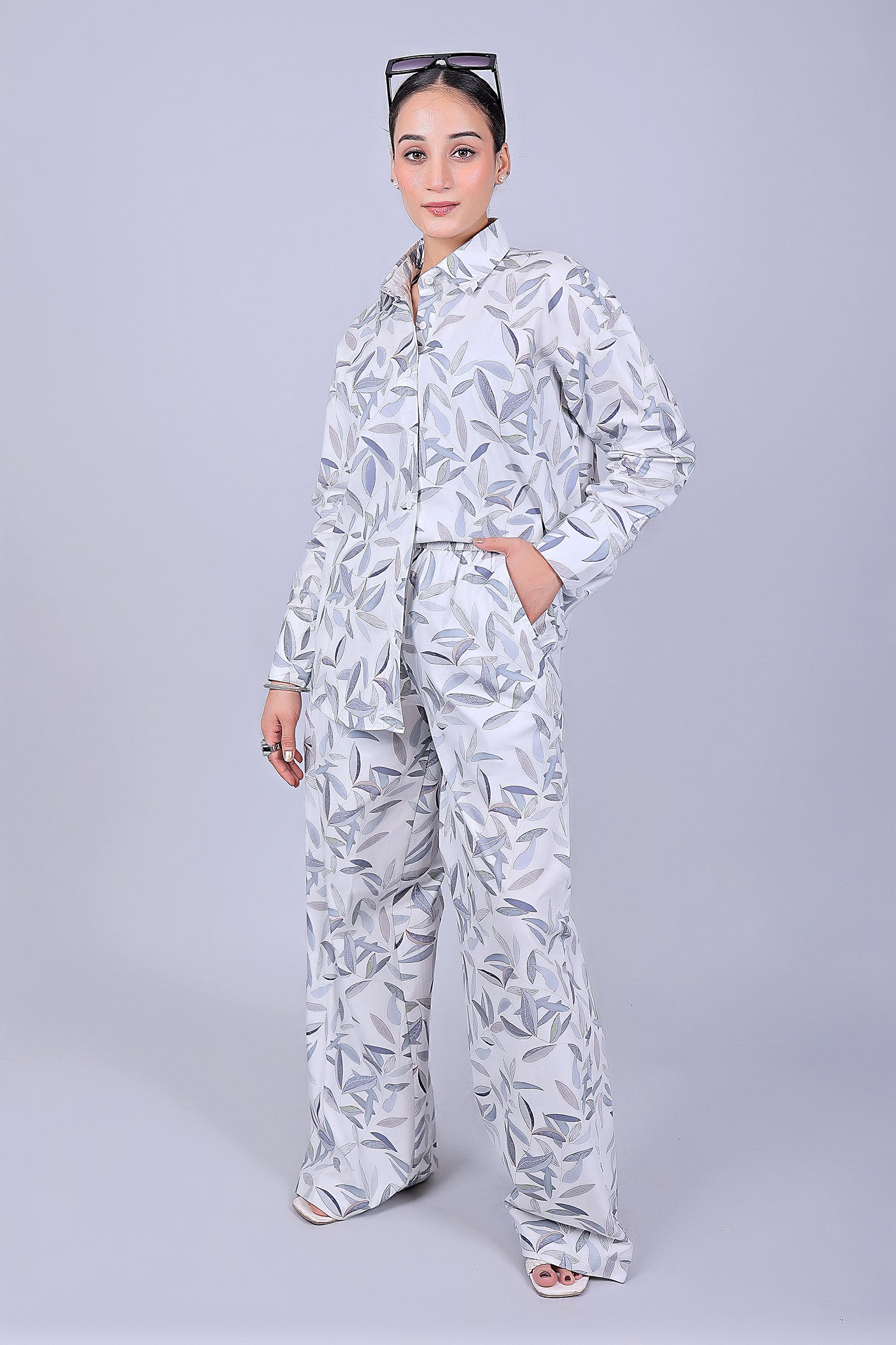 Bluebird Women's Printed Co-ord Set White Leaf - Swadesiicart
