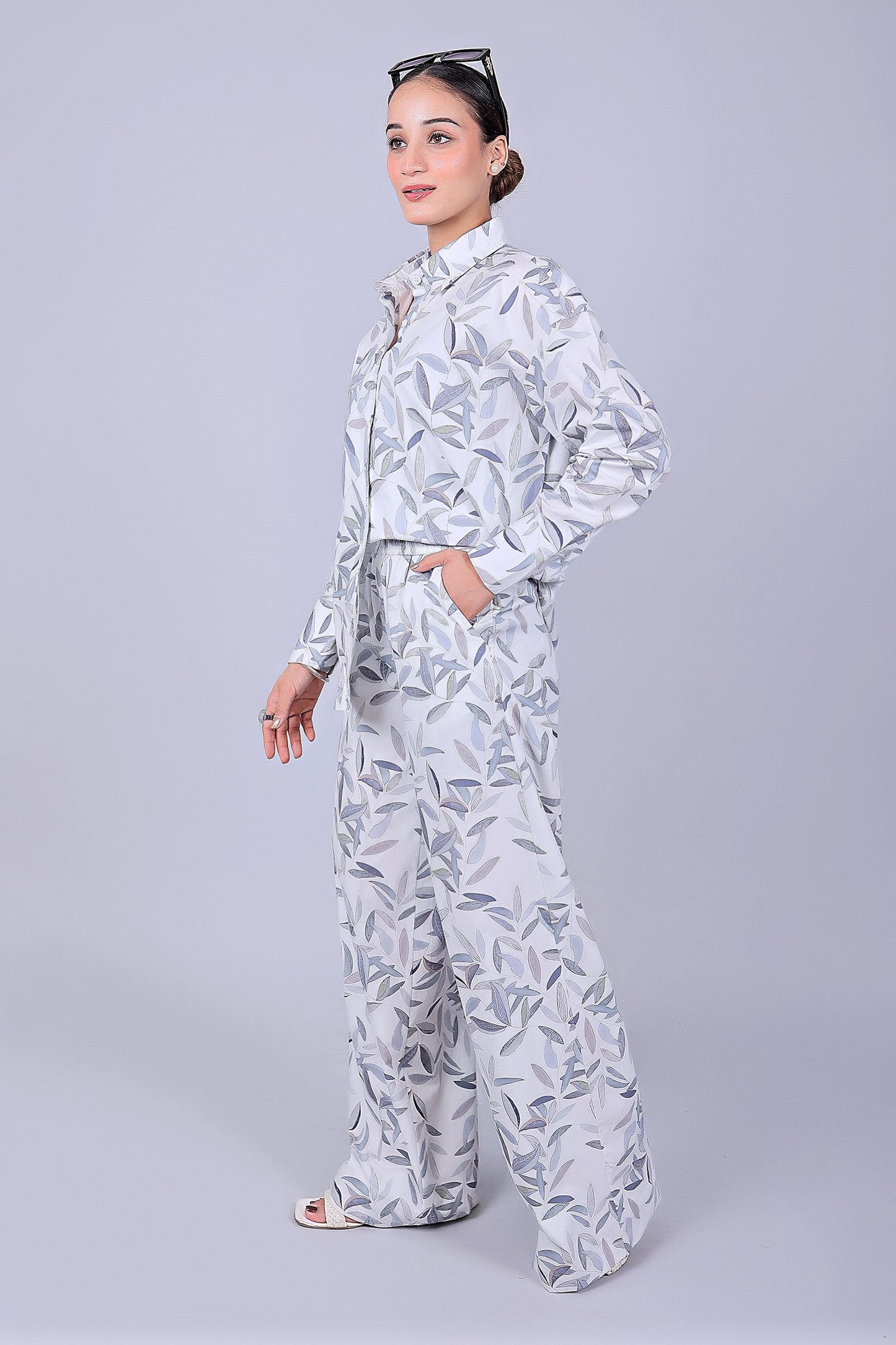 Bluebird Women's Printed Co-ord Set White Leaf - Swadesiicart