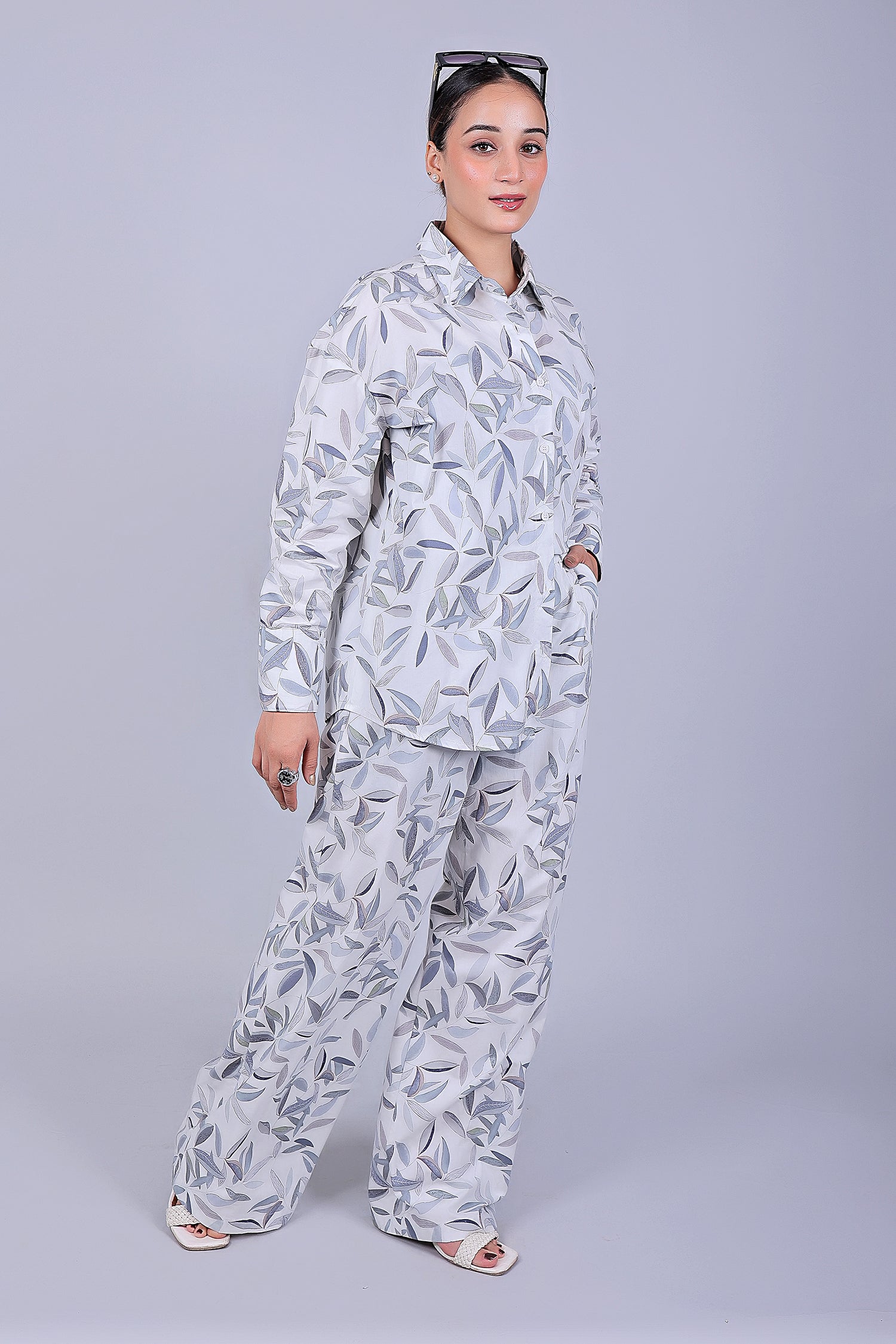 Bluebird Women's Printed Co-ord Set White Leaf - Swadesiicart