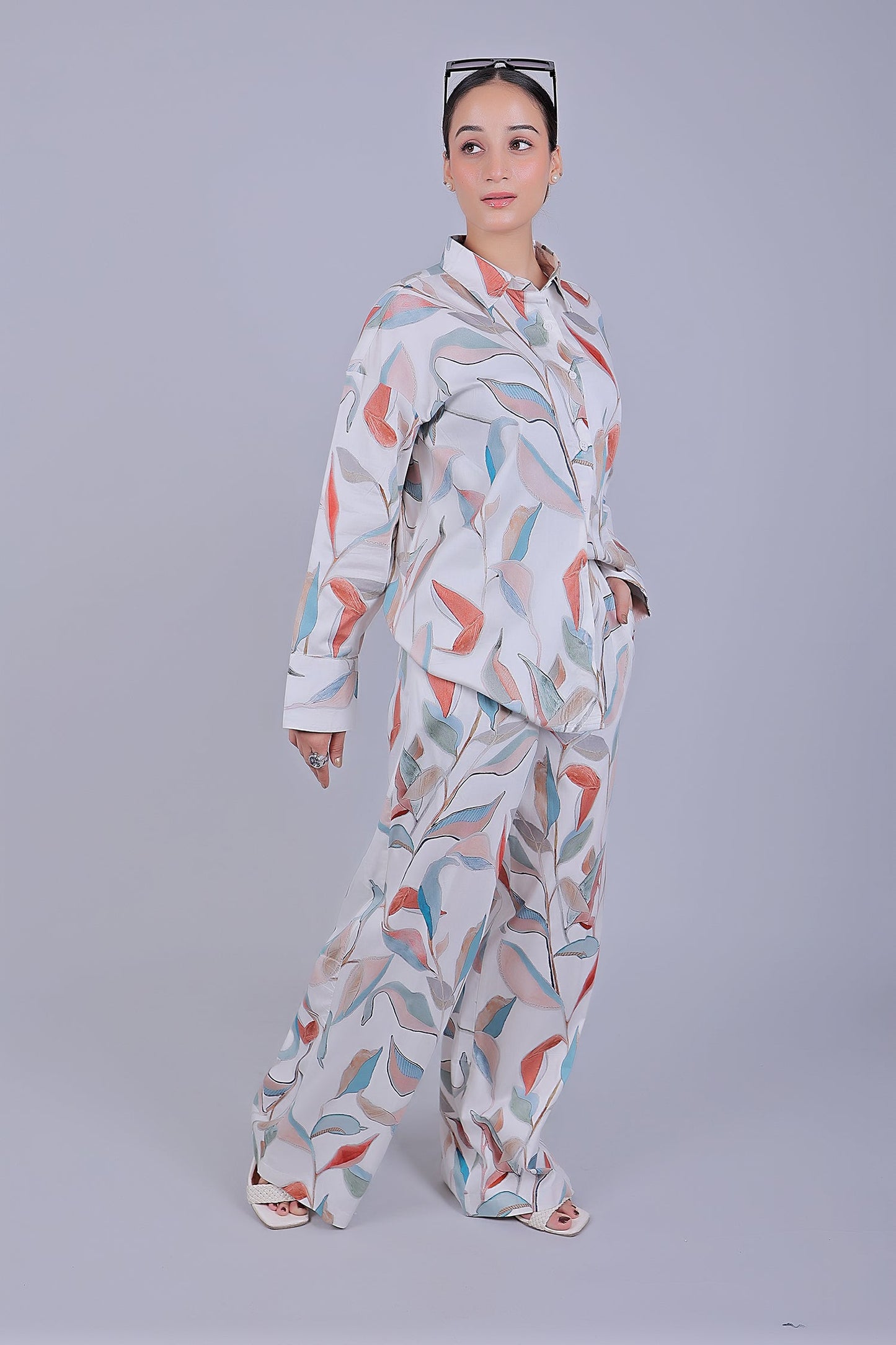 Bluebird Women's Printed Co-ord Set White Orange Leaf - Swadesiicart