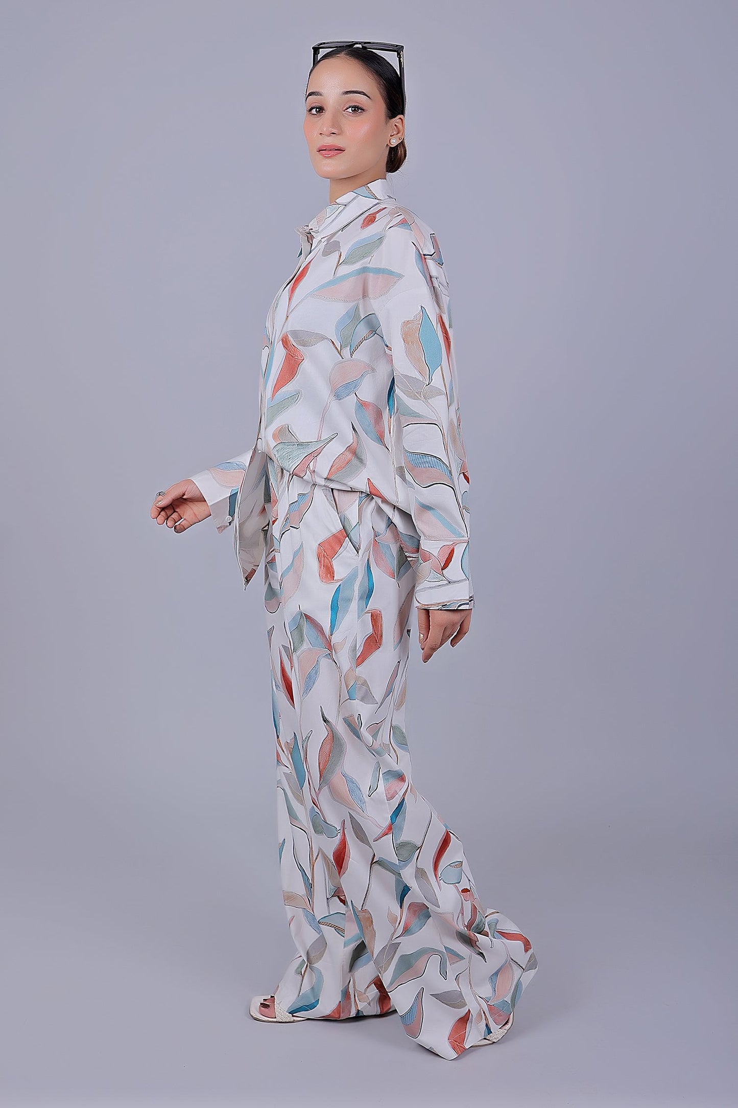 Bluebird Women's Printed Co-ord Set White Orange Leaf - Swadesiicart